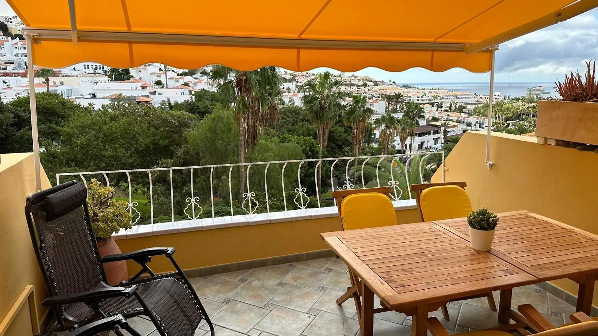 Las Brisas Seaview - Costa Adeje